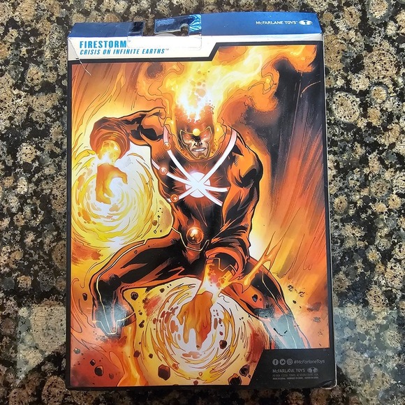 McFarlane Collector Edition 04 Firestorm Action Figure Crisis on Infinite Earths - Picture 4 of 9